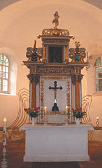 Altar in der Kirche von Wust